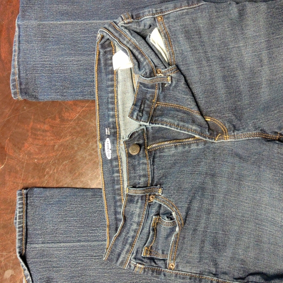 Old Navy Jeans - Picture 2 of 4